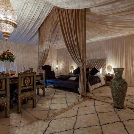 Lemnaouar Erg Camp Hotel Merzouga Ngoại thất bức ảnh