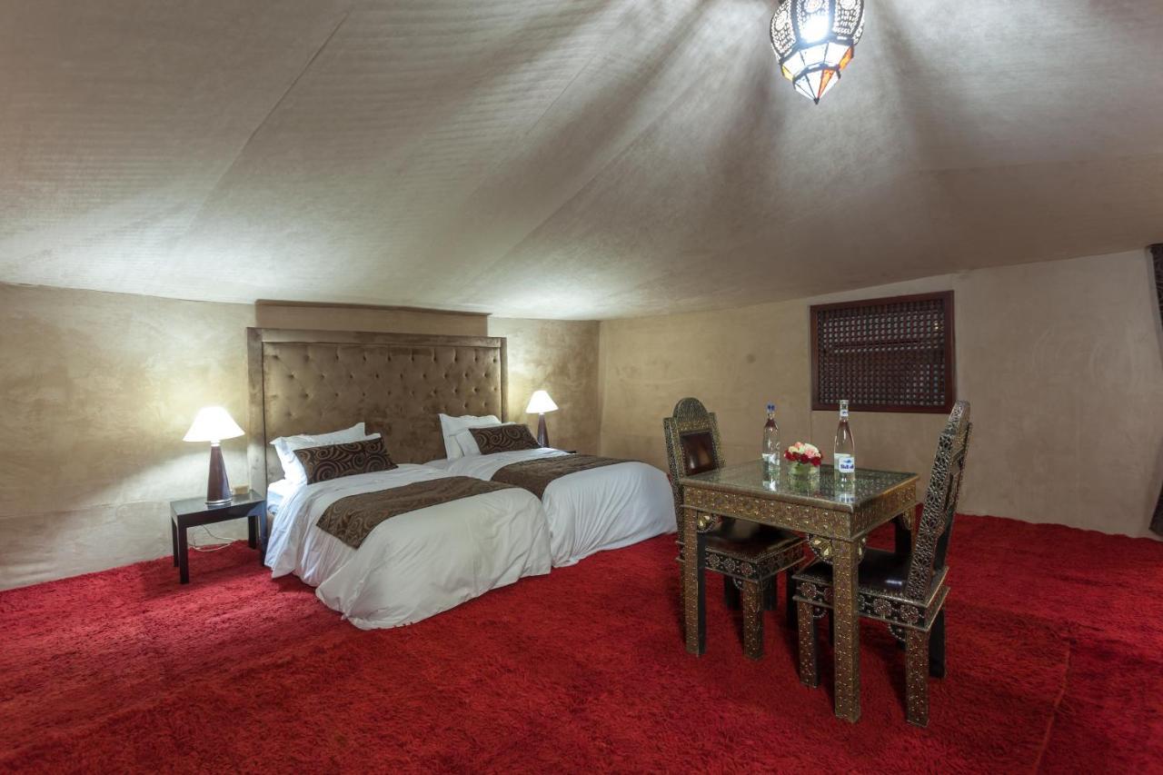 Lemnaouar Erg Camp Hotel Merzouga Ngoại thất bức ảnh